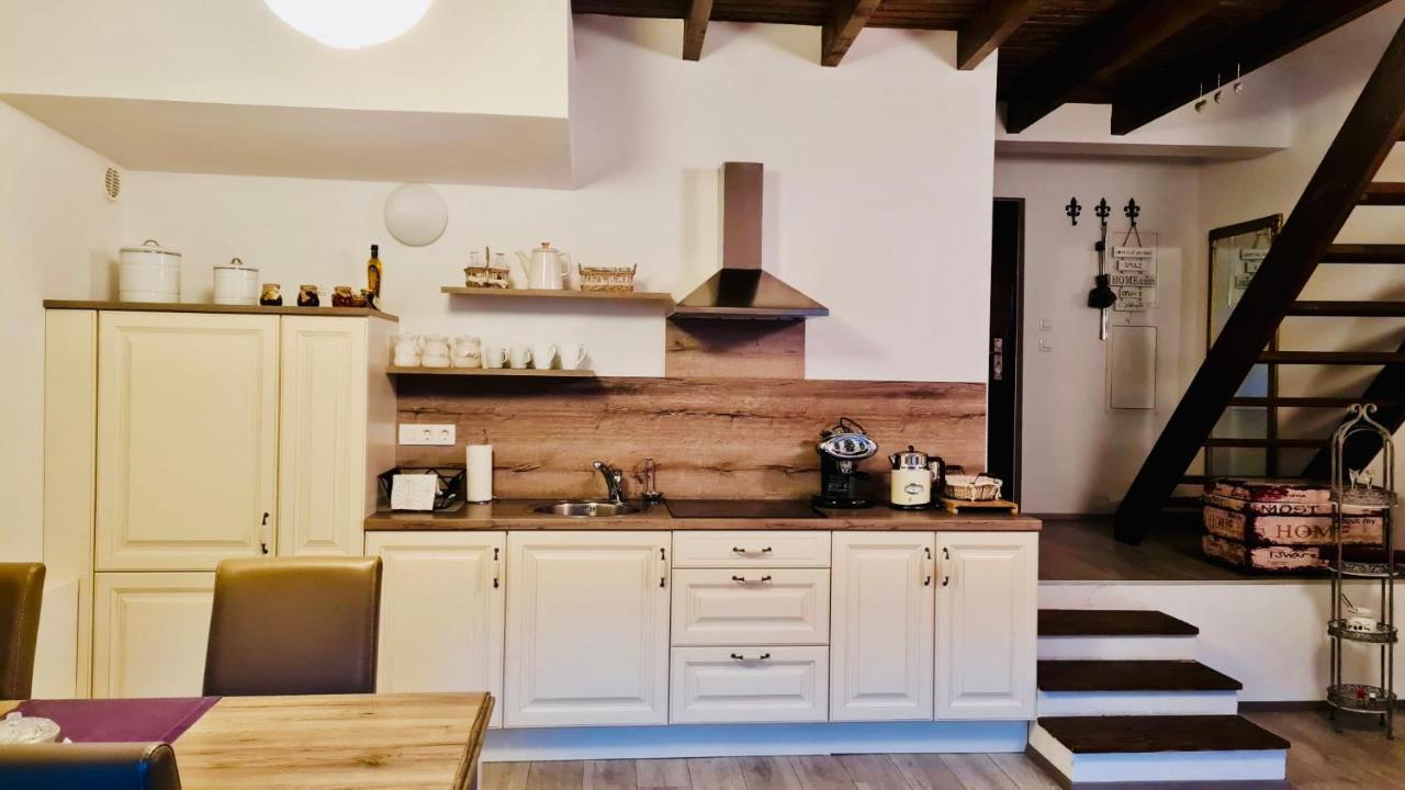 Romantic Apartments Sweet Baci Marburgo Esterno foto